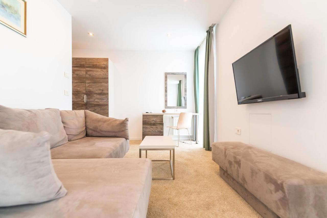 Hotel Park Superior 3* Čakovec Dış mekan fotoğraf