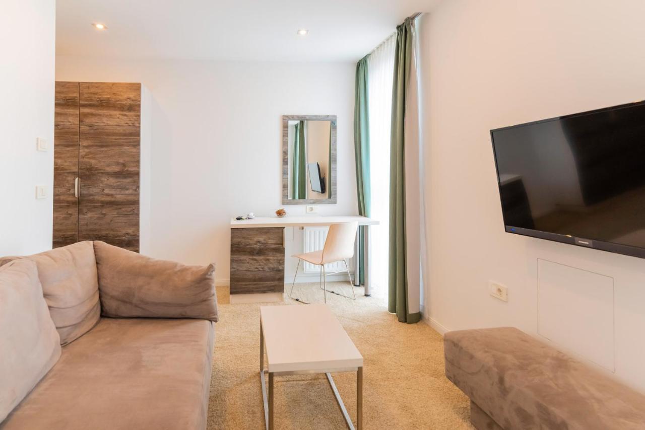 Hotel Park Superior 3* Čakovec Dış mekan fotoğraf