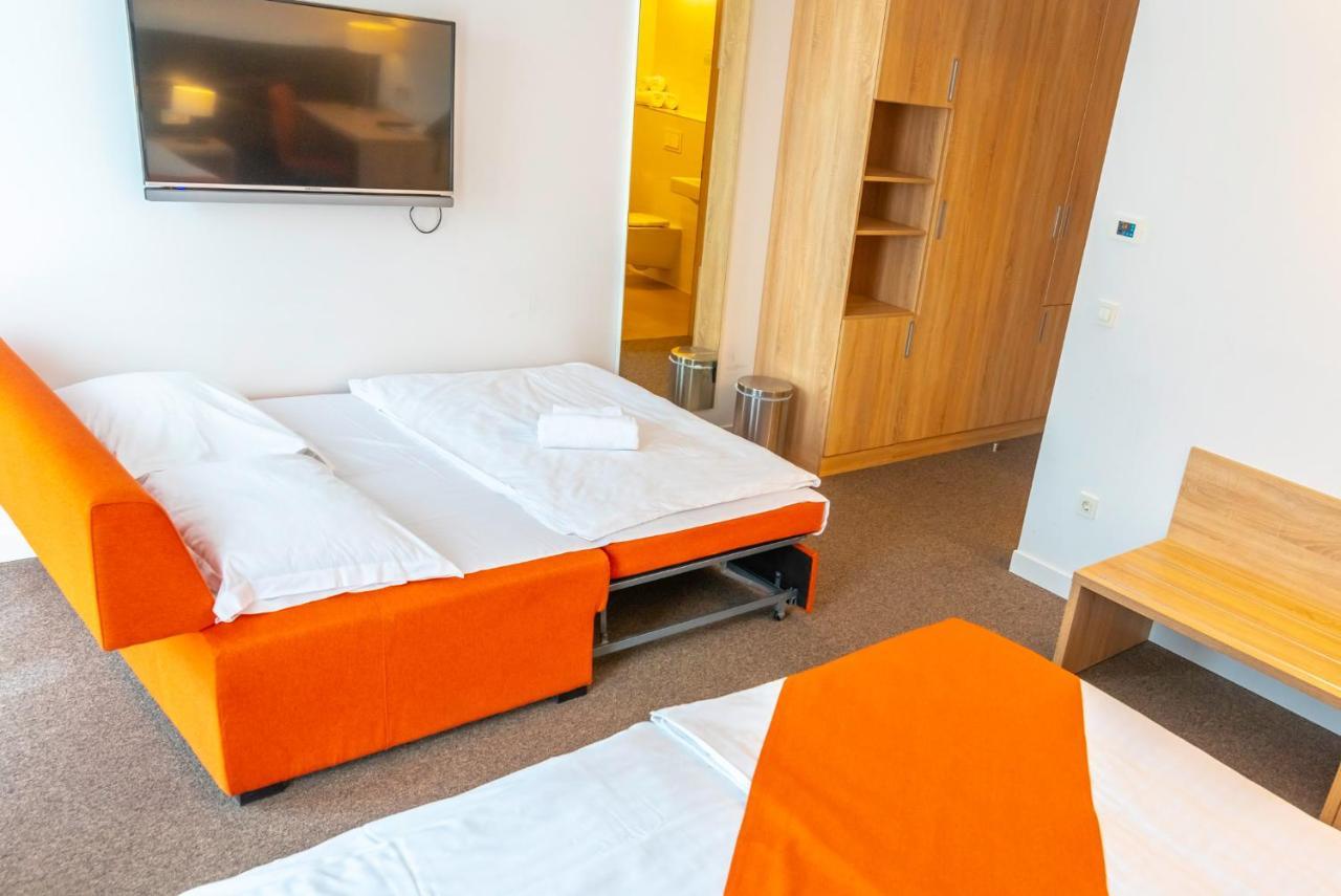 Hotel Park Superior 3* Čakovec Dış mekan fotoğraf